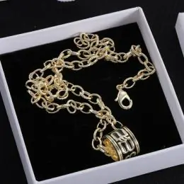 balenciaga collier s_122b352